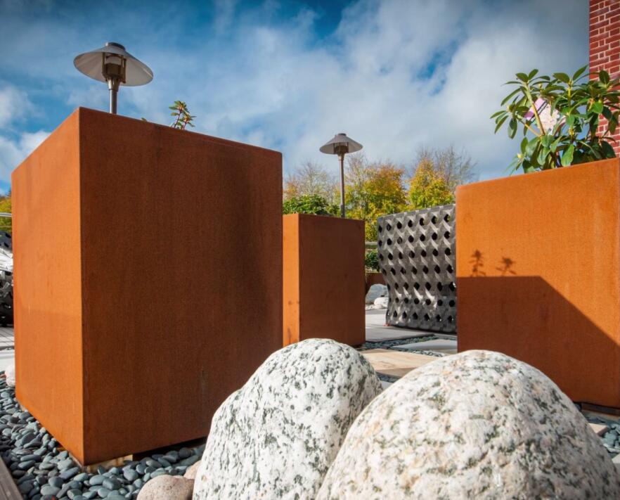 丁青锈钢板花箱