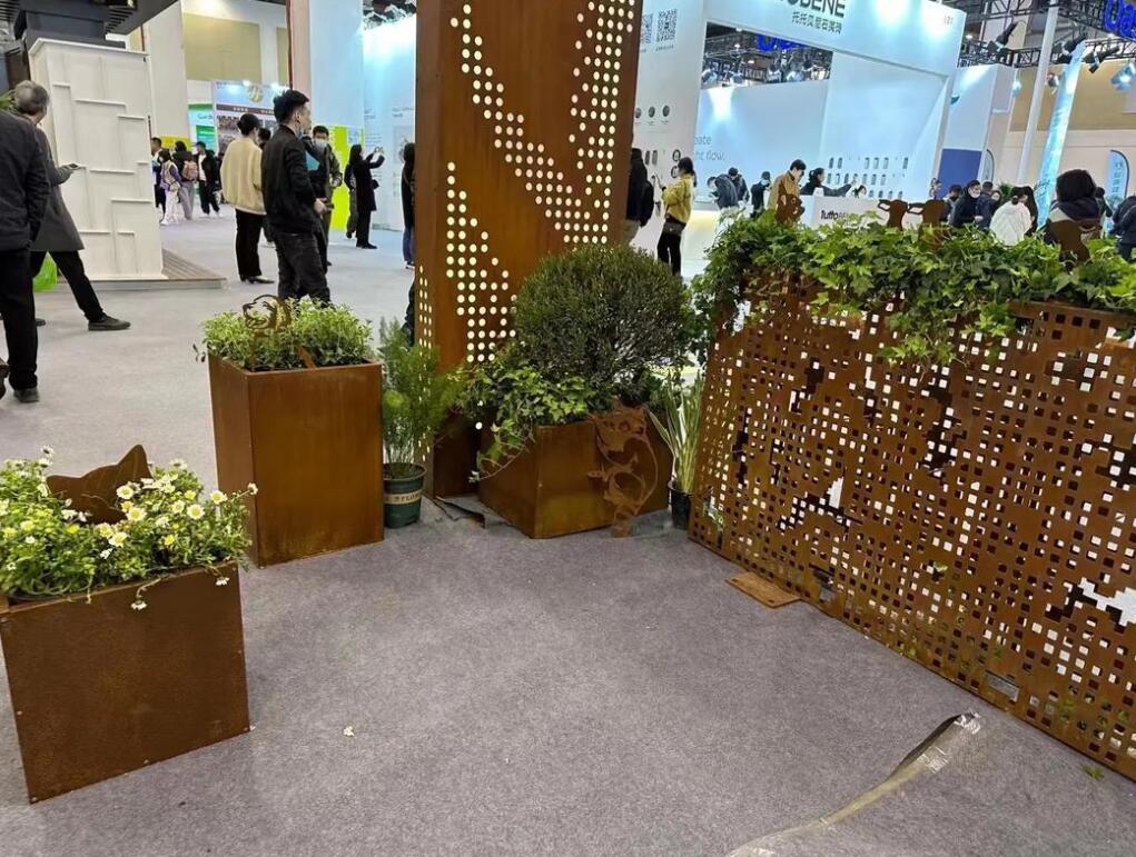 丁青耐候钢花箱